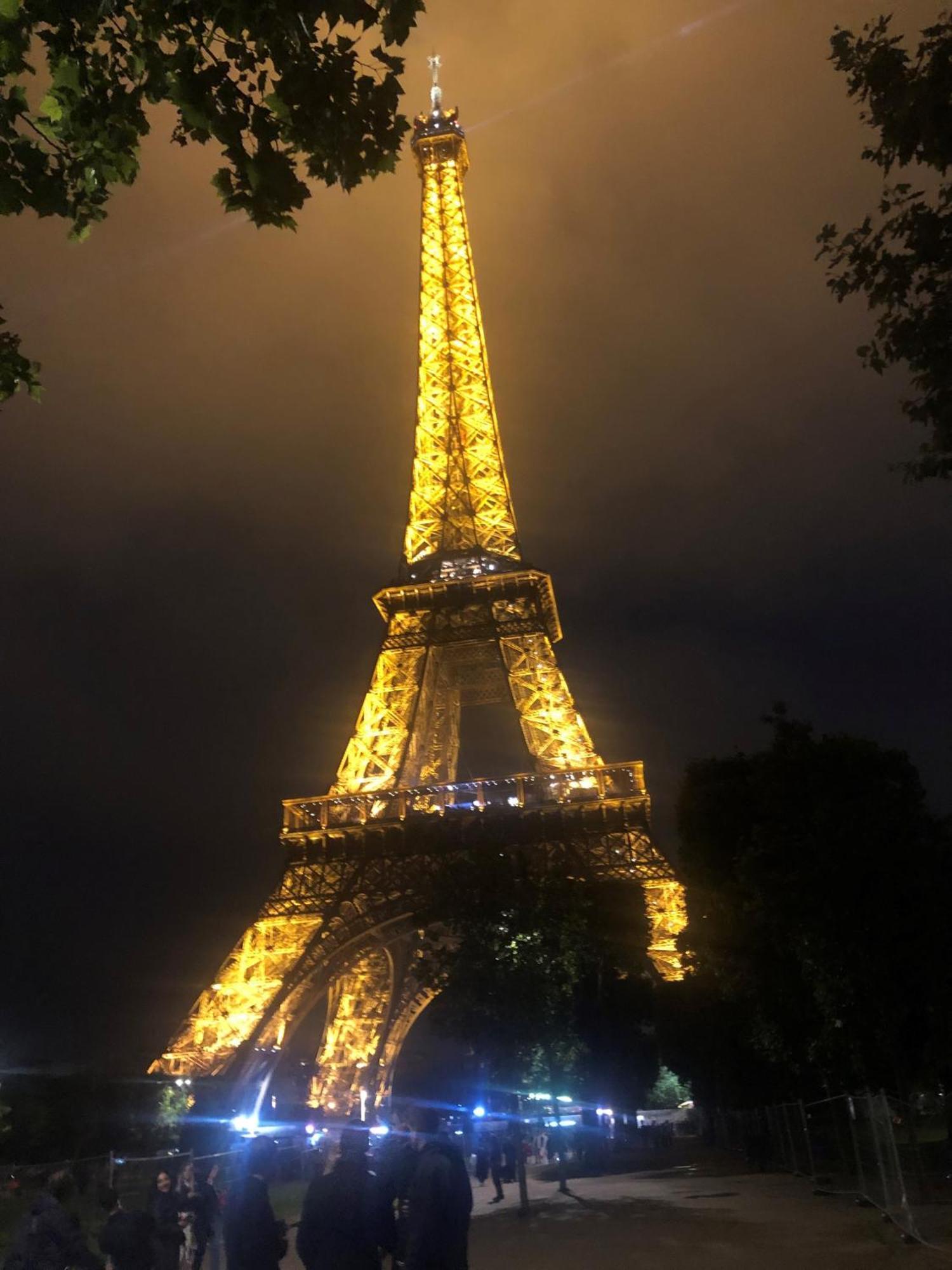 Reve D'ete A Parijs